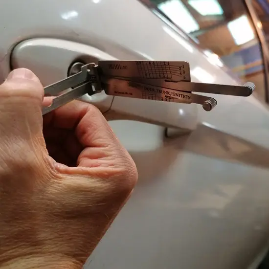Vehicle Entry Specialist Tool